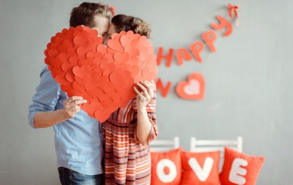 День закоханих у Кропивницькому: для жителів міста приготували справжнє святкове дійство