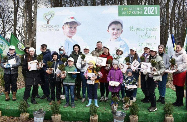 На Кіровоградщині висадили майже 35 тисяч дерев