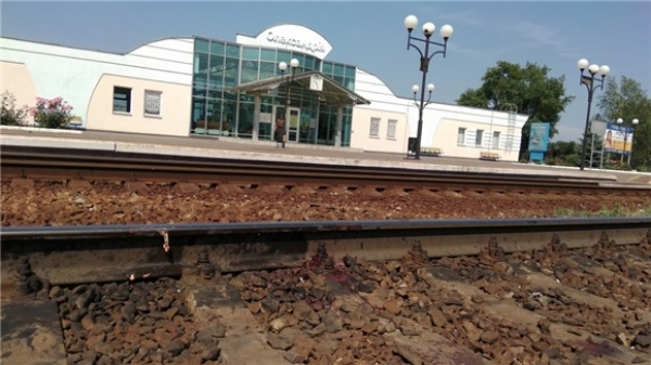 На Кіровоградщині чоловіка збив поїзд, та він дивом вижив. ФОТО