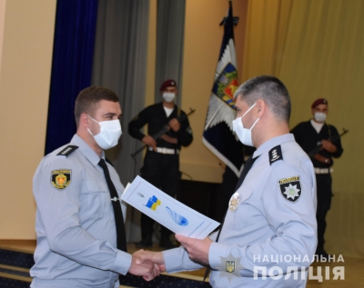 З відзнаками та подарунками вітали поліцейських Кропивницького