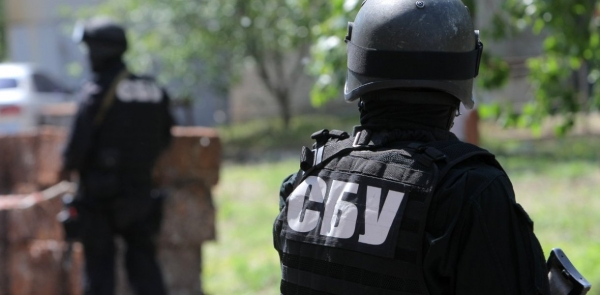 СБУ та поліція знайшли у Кропивницькому арсенал зброї та боєприпасів (ФОТО)