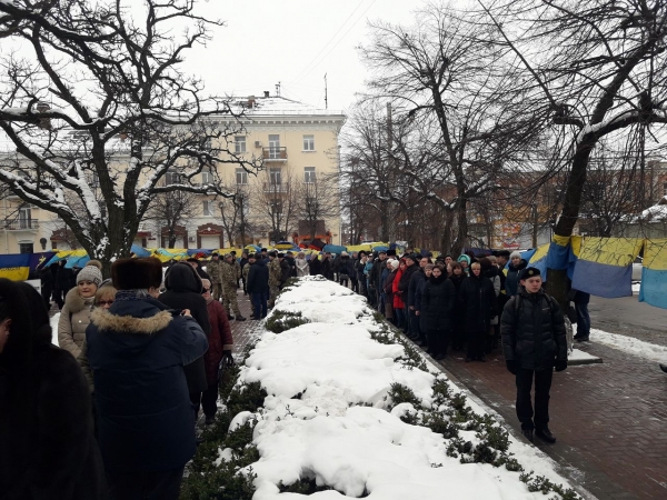 Пам&#039;ять Героїв Крут вшанували у Кропивницькому.ФОТО