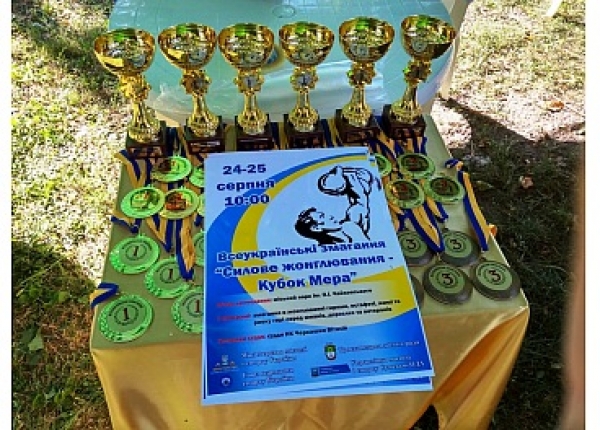 Кропивницькі гирьовики вибороли 11 комплектів нагород на Всеукраїнських змаганнях