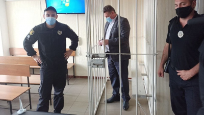 Обвинуваченого у хабарництві начальника Кропивницької &quot;льотки&quot; відпустили із зали суду