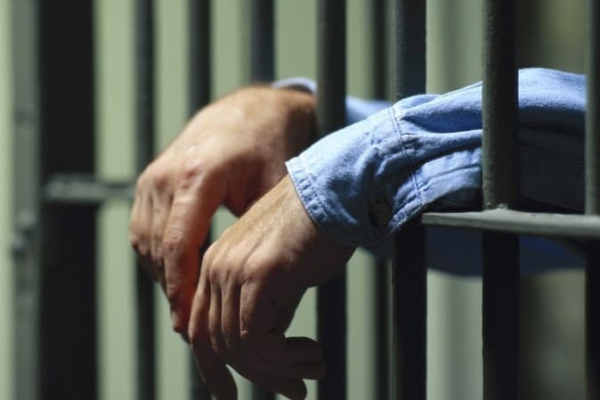Кіровоградщина: чоловіка засудили за розбещення неповнолітнього