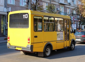 Кропивницький: сьогодні ще два маршрутних таксі виїхали на роботу