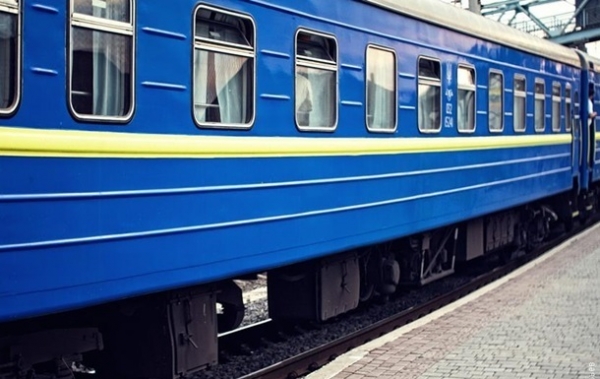 Ремонт залізничного мосту: через Кропивницький не ходитимуть шість поїздів (ПЕРЕЛІК)