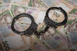 Від п’яти до десяти: на Кіровоградщині посадовець міськради погорів на хабарі