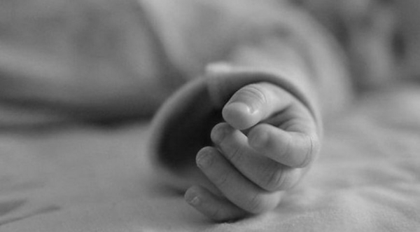 На Кіровоградщині молодик жорстоко забив немовля співмешканки, чоловіку загрожує довічне