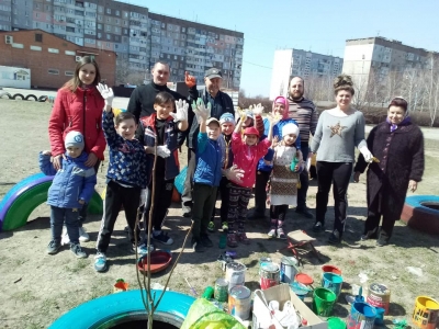 Жителі Кіровоградщини за підтримки РПЛ провели суботник та облагородили прибудинкову територію (ФОТО)