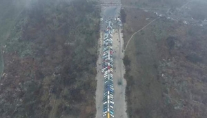 Автомобільна ялинка у Кропивницькому вразила всю Україну (ФОТО, ВІДЕО)