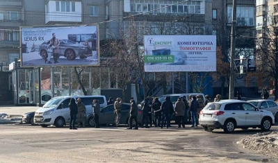Стали відомі подробиці затримання групи зловмисників у Кропивницькому (ВІДЕО)