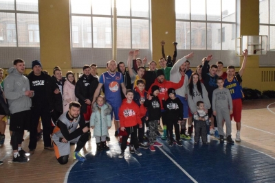 У Кропивницькому відбувся турнір зі стрітболу. ФОТОРЕПОРТАЖ