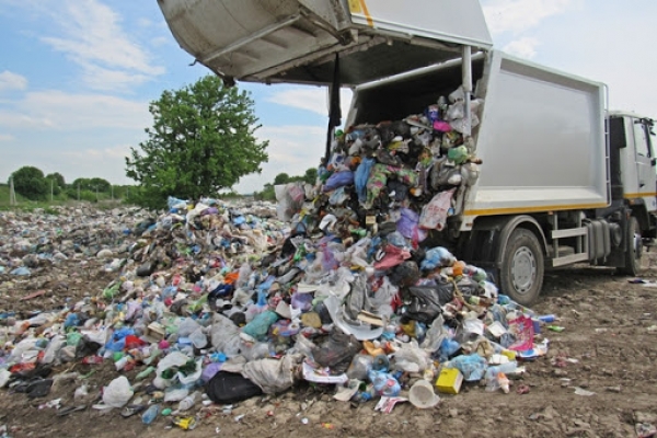 Суд зобов&#039;язав селищну раду на Кіровоградщині узаконити сміттєзвалище