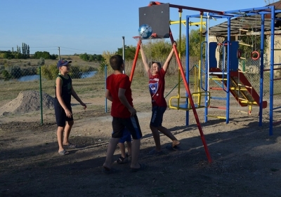 Дітям – найкраще: на Кіровоградщині  відкрили спортивно-ігровий майданчик (ФОТО)