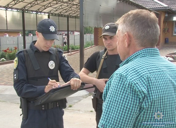 На Кіровоградщині затримали двох шантажистів