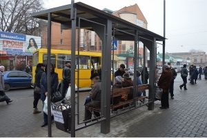 В управління ЖКГ міської ради Кропивницького заберуть кілька зупинок