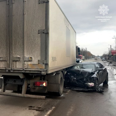 У Кропивницькому по вулиці Яновського сталася ДТП