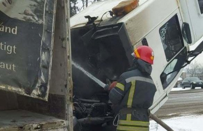 На Кіровоградщині горіла вантажівка