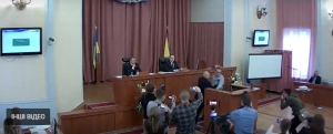 Скандал у міськраді Кропивницького: депутат накинувся на громадського активіста (ФОТО, ВІДЕО)