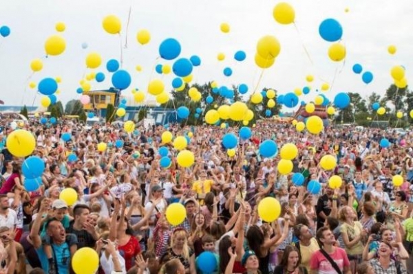 Як у Кропивницькому святкуватимуть День Прапора та День Незалежності України (ПРОГРАМА)