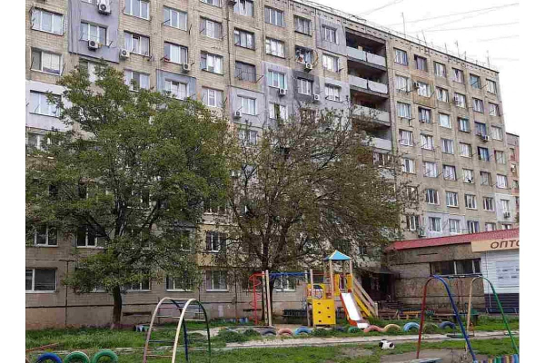 Суд передав проблемний гуртожиток Кропивницького до комунальної власності