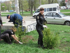 Поліцейські об&#039;єднались з рятувальниками заради довкілля. ФОТОРЕПОРТАЖ