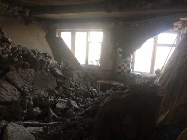 Прокуратура розслідує обвал перекриття даху багатоповерхівки Кропивницького