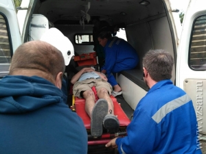 У під’їзді багатоповерхівки у Кропивницькому знайшли смертельно травмованого чоловіка (оновлено)
