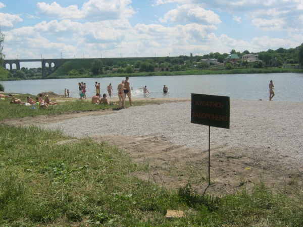Які пляжі не відповідають санітарним нормам на Кіровоградщині