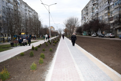 На відремонтованій алеї у Кропивницькому з&#039;являться камери відеоспостереження