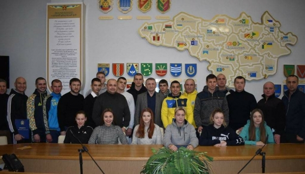 Молодих боксерів Кіровоградщини відзначили грамотами