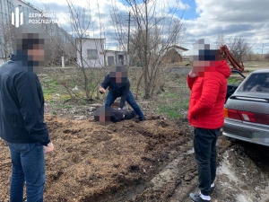 На Кіровоградщині поліцейський отримав хабар та влаштував перегони зі слідчими ДБР (ФОТО)