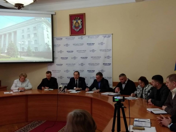 Міський голова Кропивницького визнав, що належна йому «Ятрань» має нести відповідальність