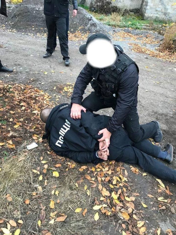 На Кіровоградщині на хабарі «погорів» оперуповноважений поліції