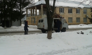 Під час голосування у день виборів на Кіровоградщині було зафіксовано перші порушення. Відео