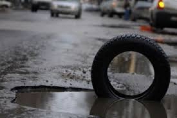 У Кропивницькому підприємця змусили за власний рахунок відновити багатостраждальну дорогу (ФОТО)