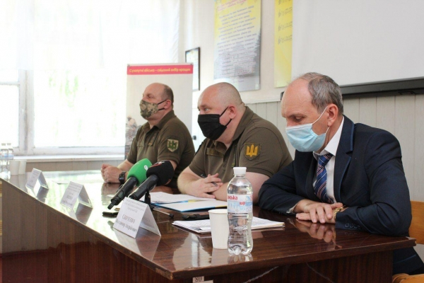 Кіровоградський комісаріат інформує: призовна кампанія співпала із вступною