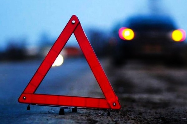 На Кіровоградщині водій іномарки насмерть збив двох молодих хлопців