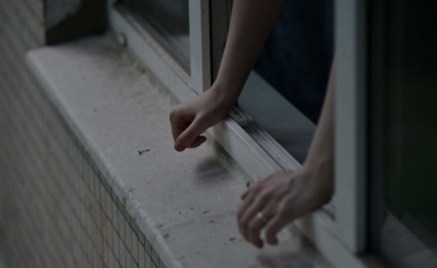 На Кіровоградщині чоловік викинув сусіда з вікна