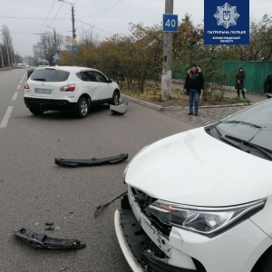 У Кропивницькому не роз&#039;їхались Toyota та Nissan