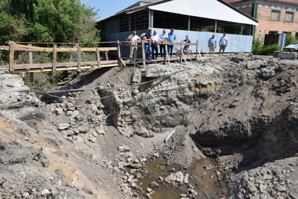 На Кіровоградщині відновлюють дорогу міжнародного значення, яку зруйнувала стихія (ФОТО)