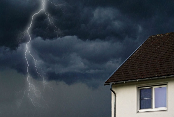 Гроза на Кіровоградщині: синоптики попереджають про небезпечні погодні явища
