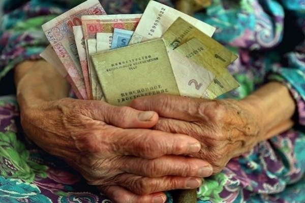 Перед виборами пенсіонерам Кіровоградщини заплатять по 2410 гривень