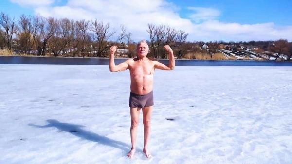 84-річний дідусь з Кіровоградщини бігає до 25 км щодня (ВІДЕО, ФОТО)