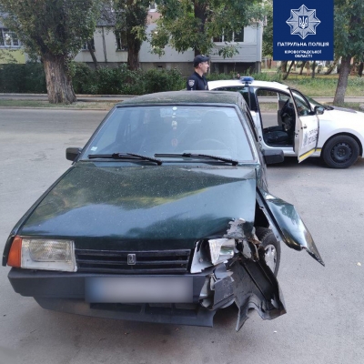 П&#039;яний водій скоїв ДТП і втік у Кропивницькому