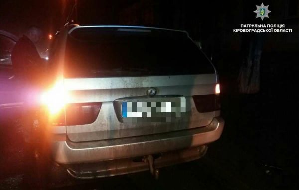 У Кропивницькому п&#039;яний водій вдарив поліцейського