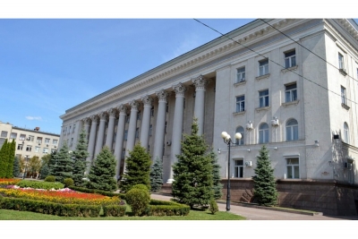 У Кропивницькому обмежили доступ до міської ради