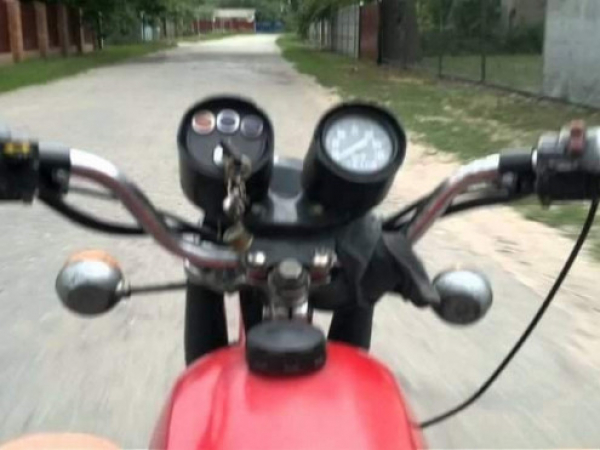 На Кіровоградщині спіймали п&#039;яного мотоцикліста (ВІДЕО)