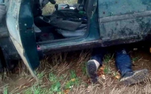 На Кіровоградщині чоловік загинув під власним автомобілем (ФОТО 18+)